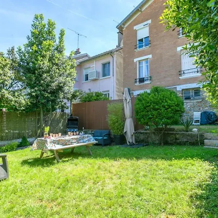Appartement Stylish Apartment&private Garden - 15 Min From La Défense - 25 M From Paris